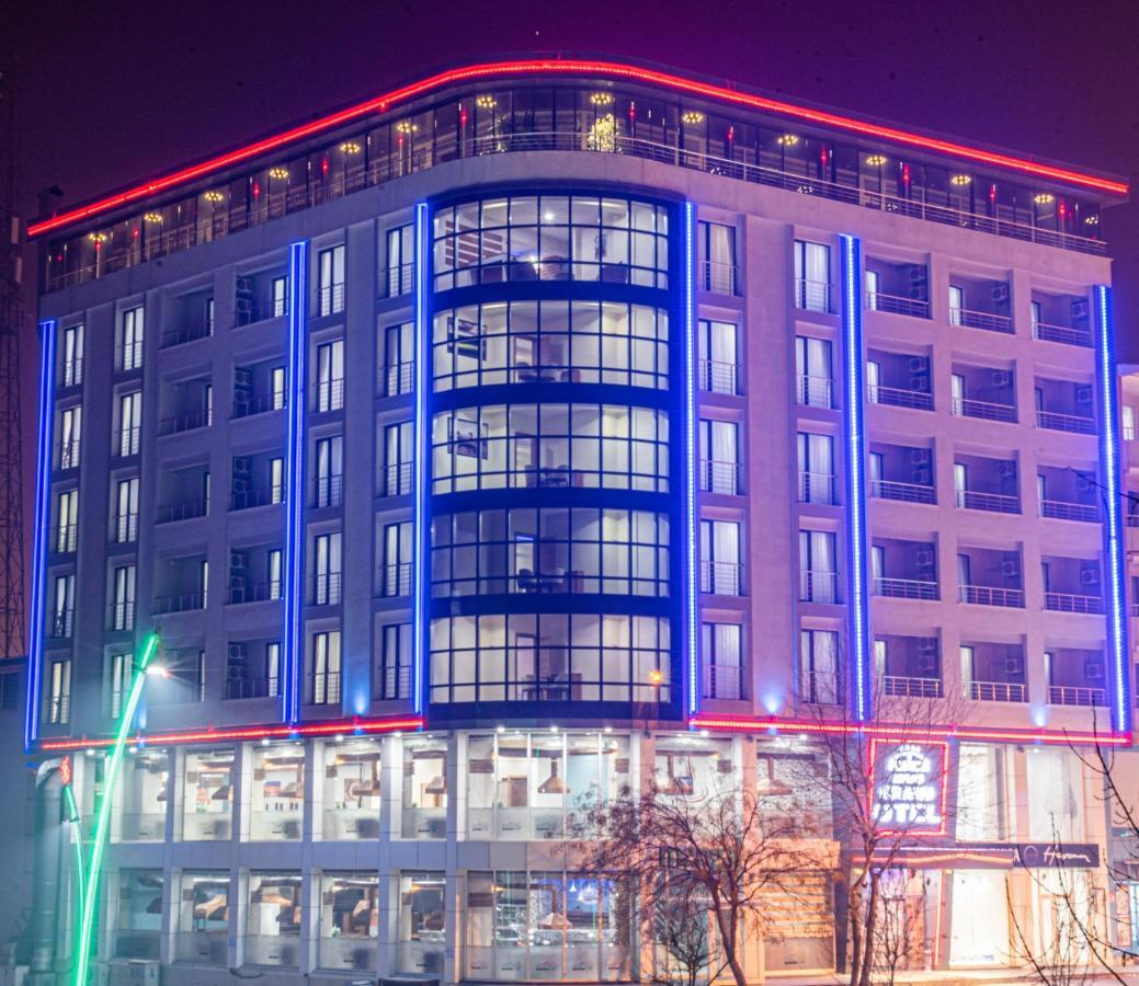Mus Grand Hotel Exterior foto